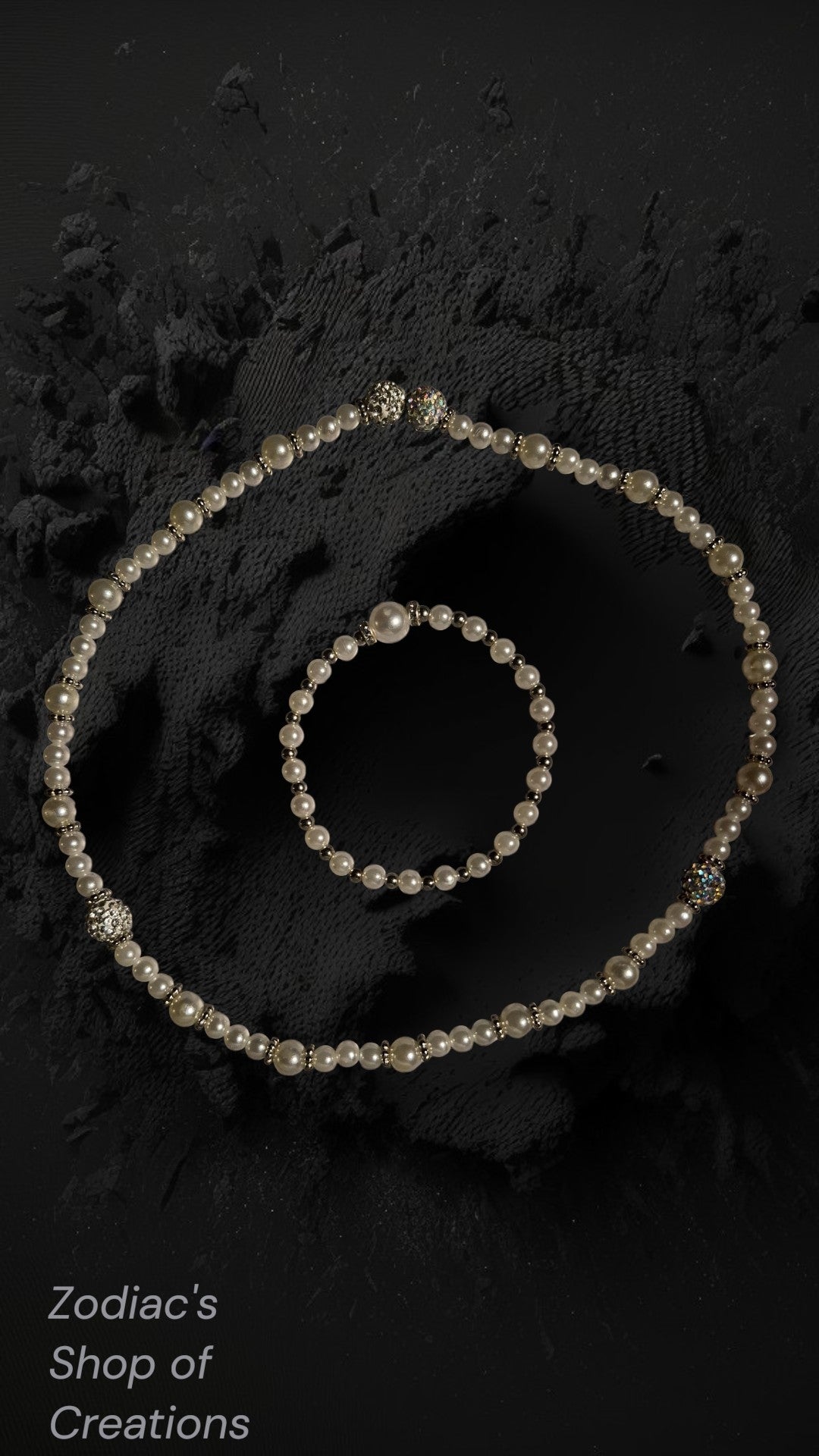 Beaded Necklace and Bracelet Set